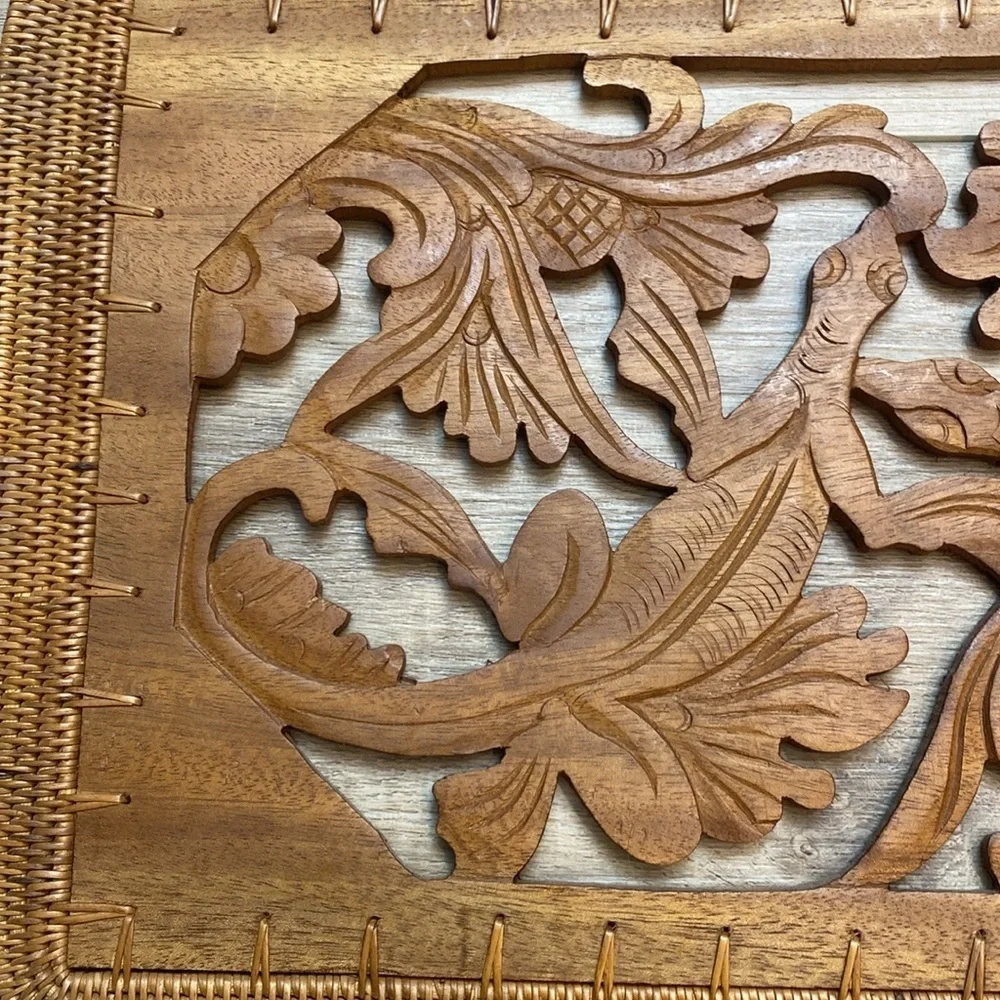 Vintage Carved‎ Wood Charger Trivet